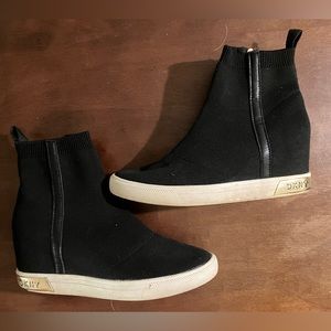 Dkny ankle high wedge sneakers